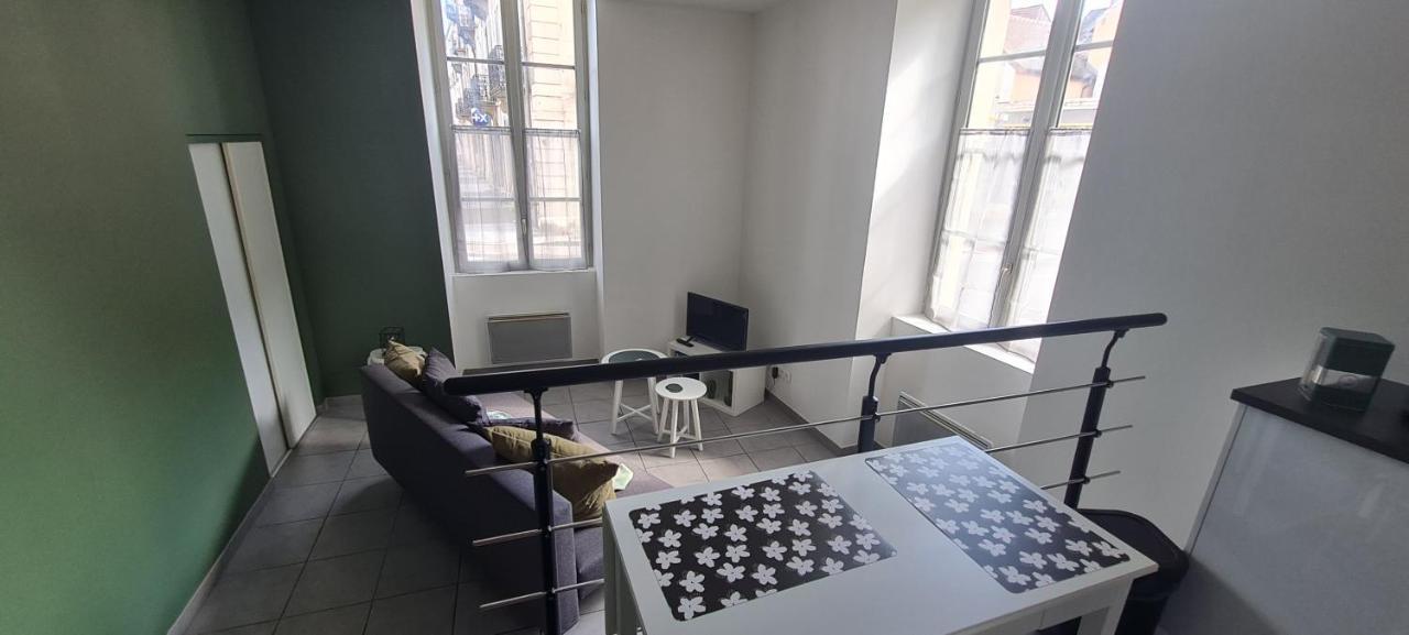 Appartement Studio Dole Grevy Deux Etoiles Exterior foto